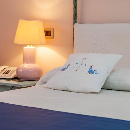 Hotel Luna Lughente Olbia Kültér fotó