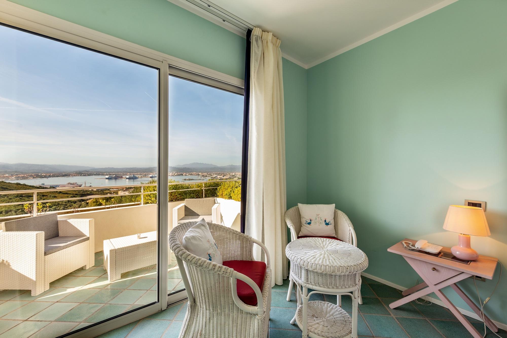 Hotel Luna Lughente Olbia Kültér fotó