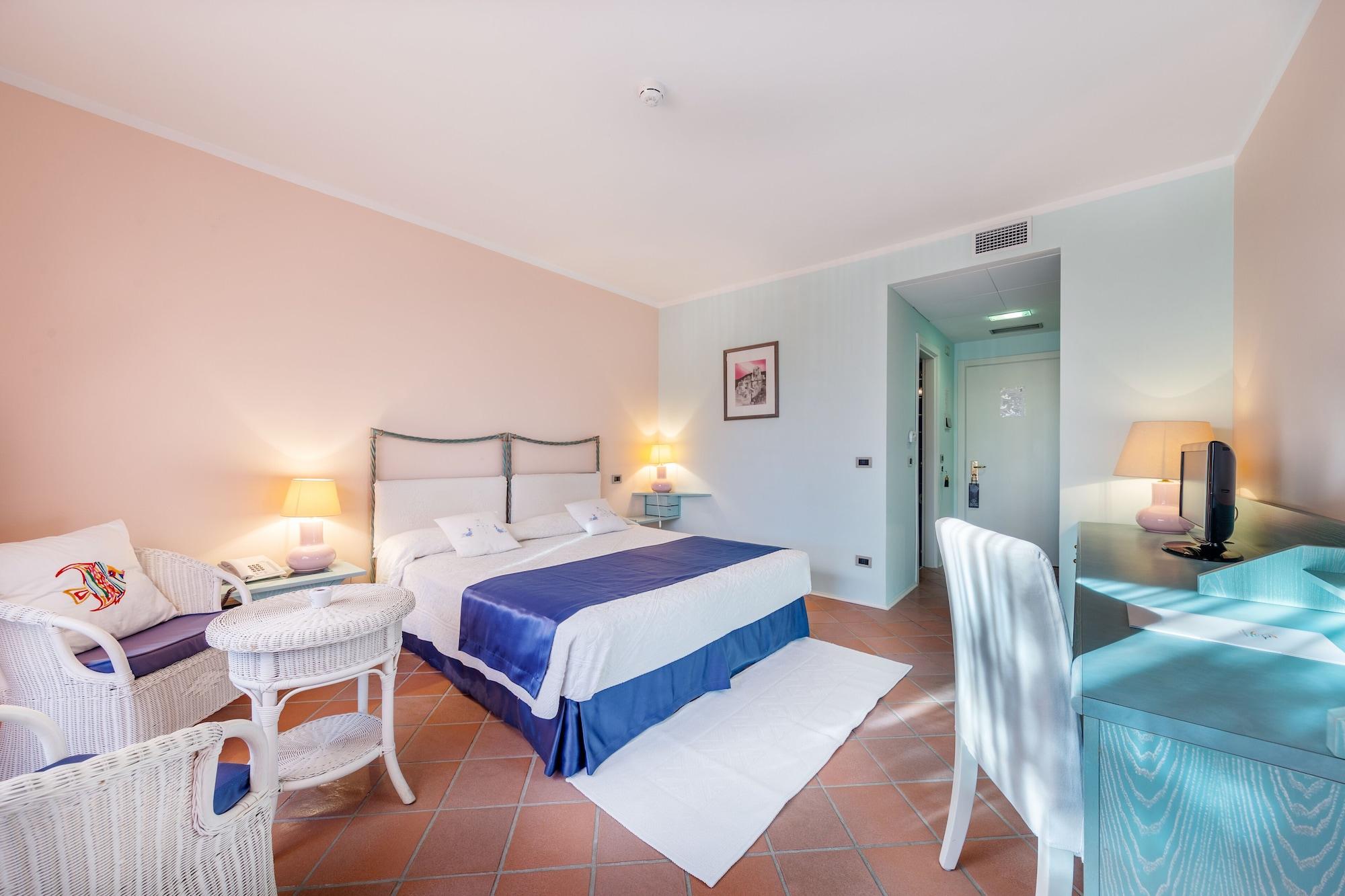 Hotel Luna Lughente Olbia Kültér fotó