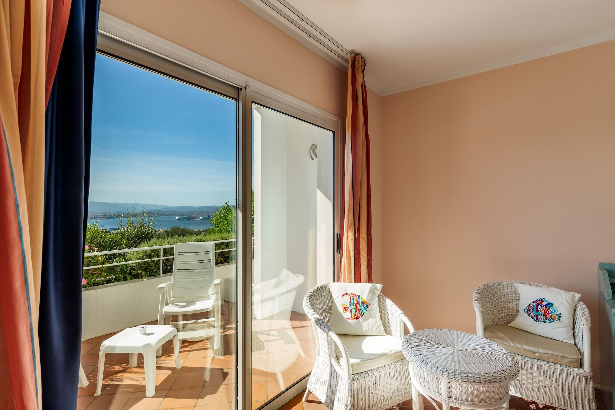 Hotel Luna Lughente Olbia Kültér fotó